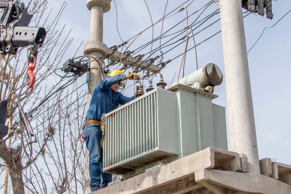 SE solicita a los vecinos del sector afectado, tomar los recaudos necesarios hasta el restablecimiento del servicio. (Foto: gentileza)
