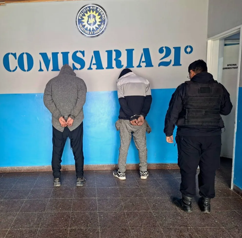La descripción aportada por vecinos permitió su rápida detención a pocas cuadras del hecho. (Foto: gentileza)