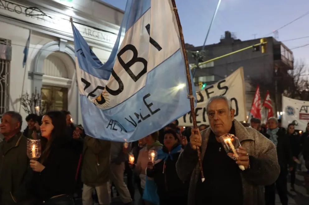 La movilización comenzó a las 18.30. Fotos Tania Domenicucci