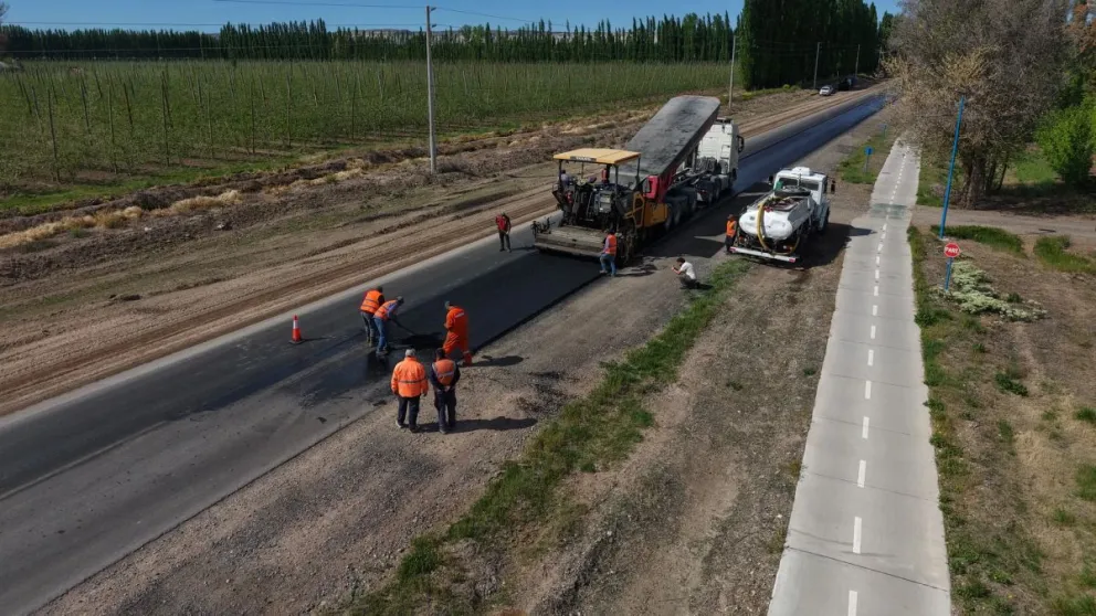 A fin de resguardar a los operarios que trabajan en la zona, se fijó un límite máximo de velocidad para transitar en la zona. (Foto: gentileza)