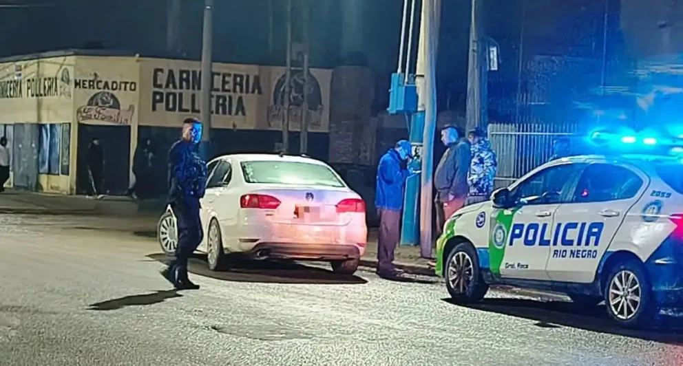 La Policía secuestró un Volkswagen Vento después de que su conductor circulara a alta velocidad. Foto: ilustrativa.