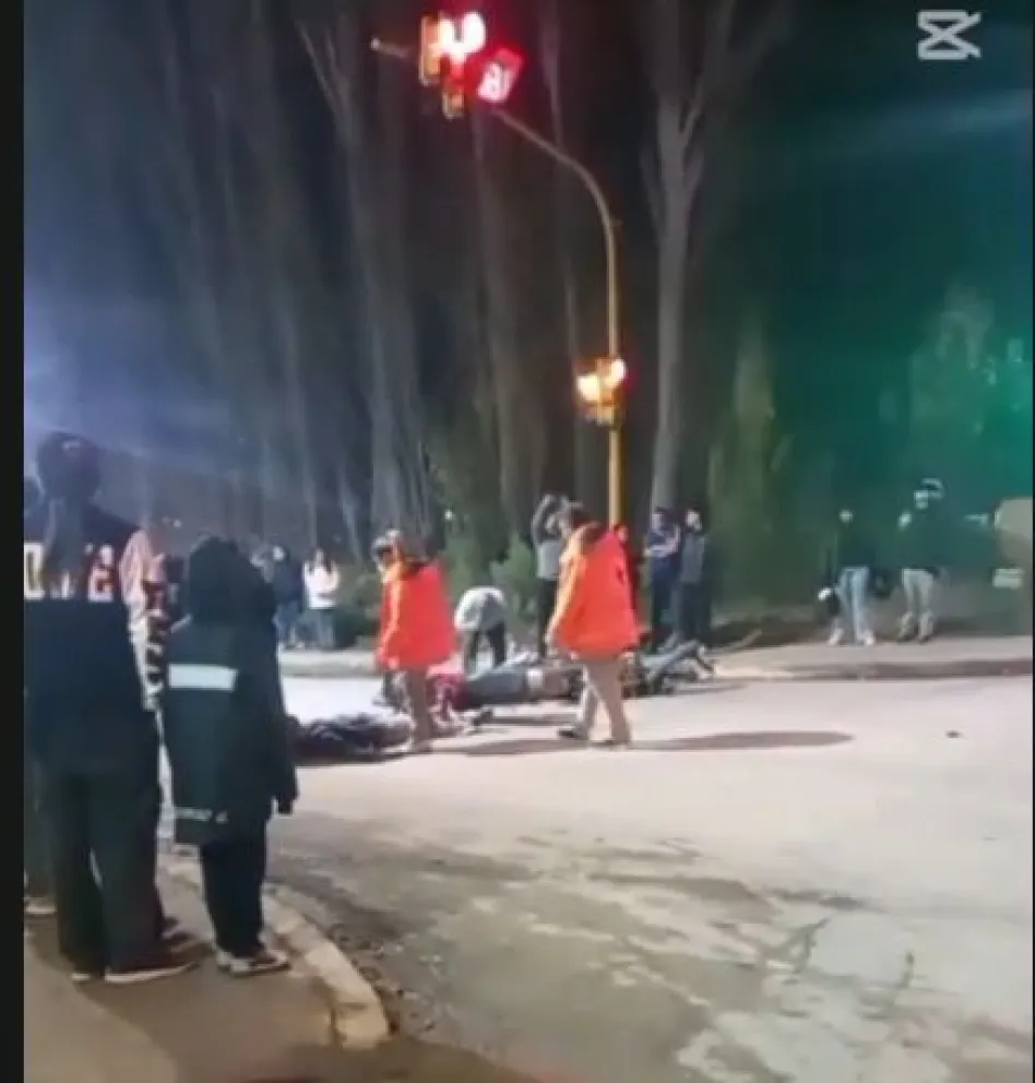 El choque ocurrió en la intersección de Félix Heredia y Villegas, frente a la ESRN N°111 y uno de los accesos principales a J.J. Gómez. Foto gentileza