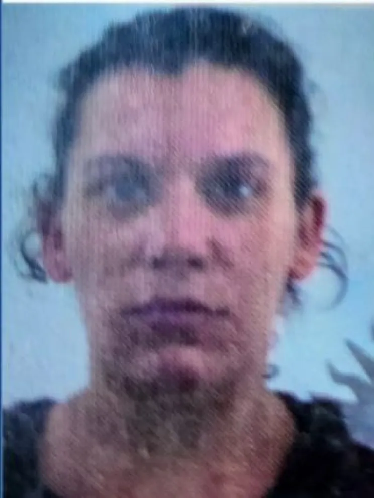 La Policía de Río Negro difundió la imagen y características de Cintia Alexis Campos, de 35 años, para intensificar la búsqueda y solicitar colaboración de la comunidad. Foto cortesía Policía de Rio Negro
