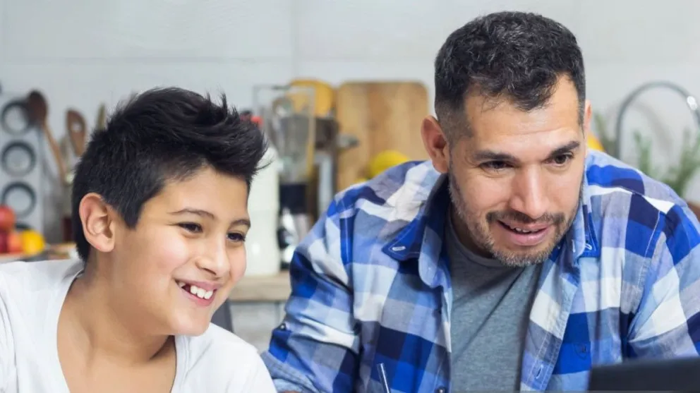 Sumarse como referente voluntario PAE es acompañar, escuchar y ser parte del camino de un/a joven hacia su futuro. (Foto: gentileza)