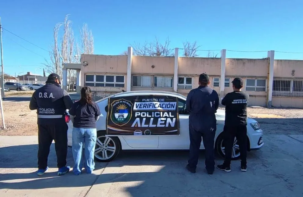 El vehículo que fue secuestrado tras constatar irregularidades y su vinculo en una causa a cargo de la justicia federal de Roca. Foto: Policía de Río Negro