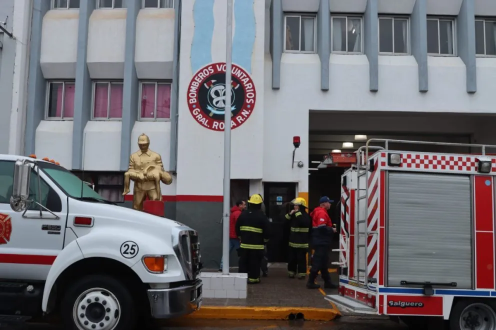 El operativo de bomberos comenzó a las 14. Foto archivo Tania Domenicucci