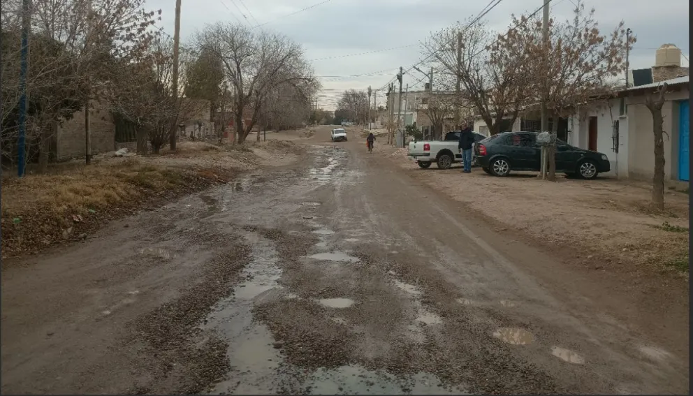 Los reclamos se concentraron en varios sectores del barrio Noroeste, donde trabajarán técnicos de ARSA en las próximas horas. Foto ANR