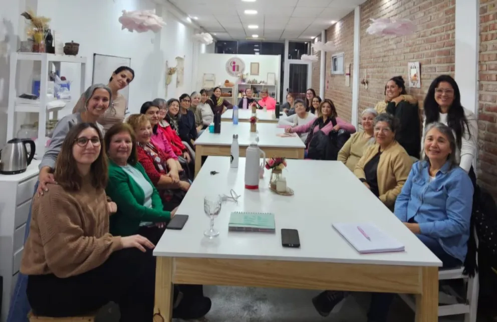 Inspira Mujer reúne desde hace más de un año a artesanas y emprendedoras. Este sábado llevarán adelante la primera edición de Inspira Teje. Foto: gentileza