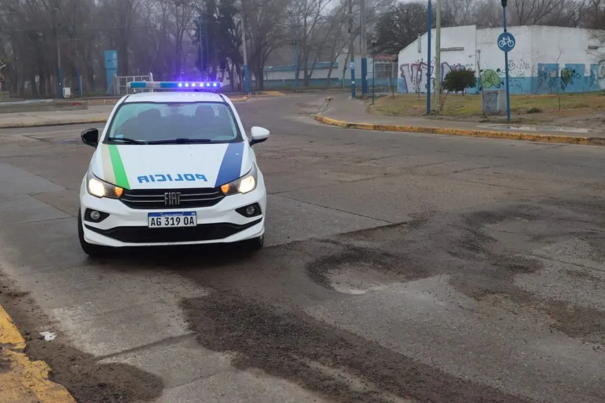 El bache que hab&iacute;a sido cubierto luego del accidente. Foto: Tania Domenicucci