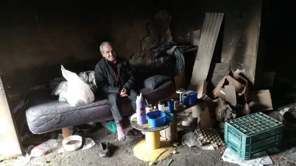 El hombre de 67 años recibió la ayuda de gran cantidad de roquenses y, según informó Corazón Solidario, médicos debieron amputarle la pierna por el estado de descomposición. Foto cortesía