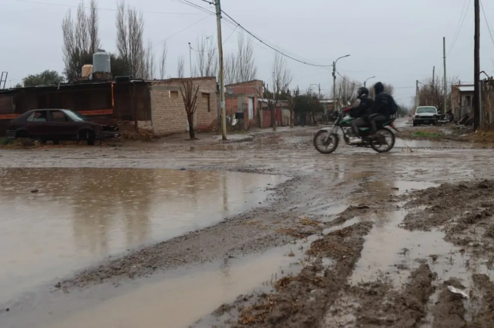 Los barrios periféricos de Roca fueron los más afectados. Foto: Tania Domenicucci