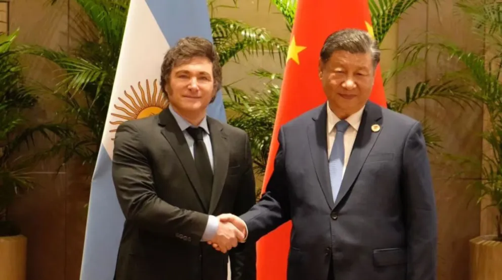 Javier Milei junto al presidente de China, Xi Jinping.