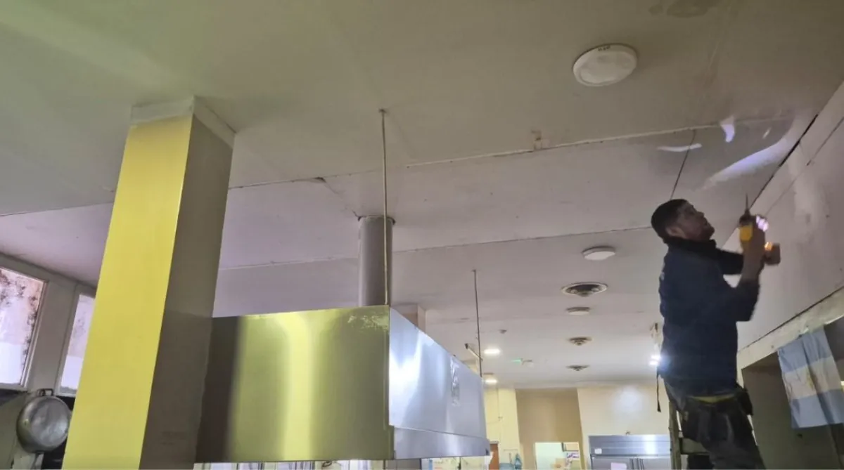 Se realiz&oacute; la reparaci&oacute;n del techo en el sector de la cocina. 