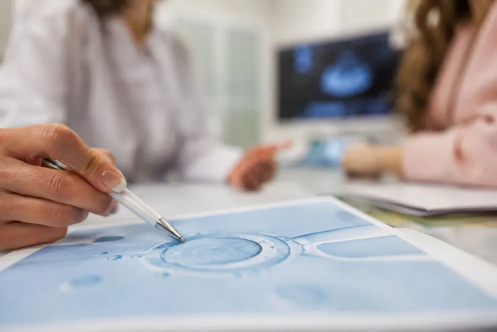 La sentencia distinguió entre la realización de estudios diagnósticos y el inicio efectivo de un tratamiento de fertilidad. Foto: ilustrativa.