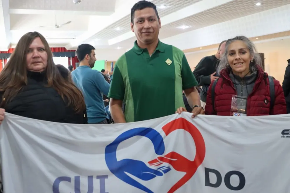 Representantes del sindicato estuvieron presentes en el acto donde fue anunciada la nueva tarifa. Foto: Tania Domenicucci