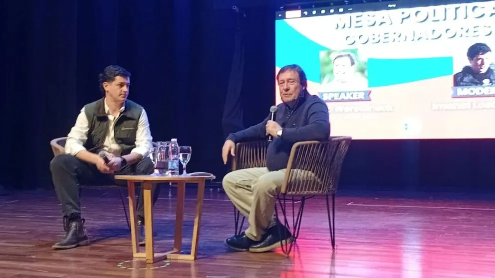 El gobernador participó del primer Foro de la Juventud Rionegrina, organizado por CERNEBA. Foto: Cipo360.