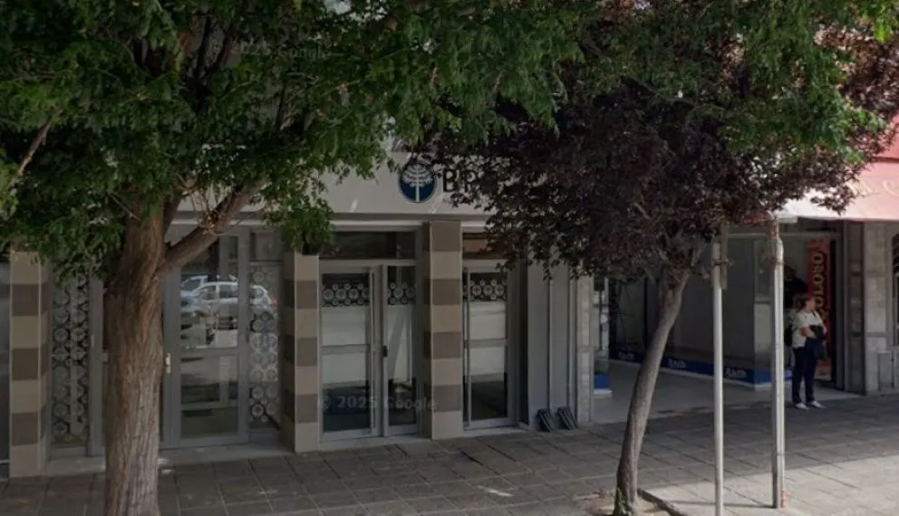 La sucursal de Roca sería otra de las afectadas por este cierre. Foto archivo