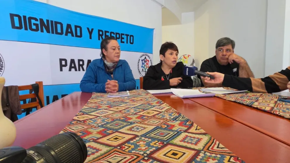 Susana Elosegui, secretaria general de la Asociación de Trabajadores Municipales, cuestionó los despidos y la conformación del tribunal de disciplina. Foto: gentileza.