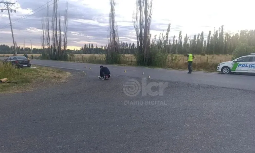El ciclista fue embestido de atrás por el auto en el mes de marzo en la calle rural 4. Foto archivo.