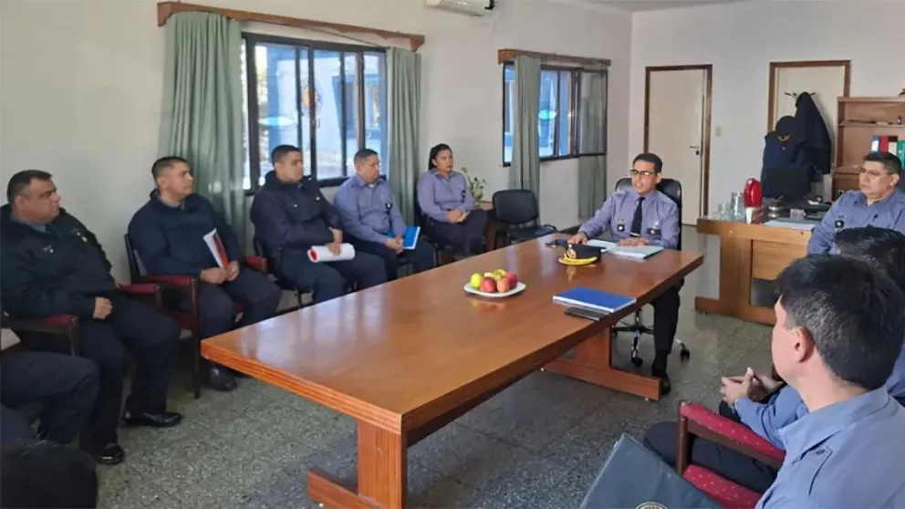 Los jefes de cada dependencia expresaron las necesidades de sus sectores. Foto gentileza gobierno de Río Negro