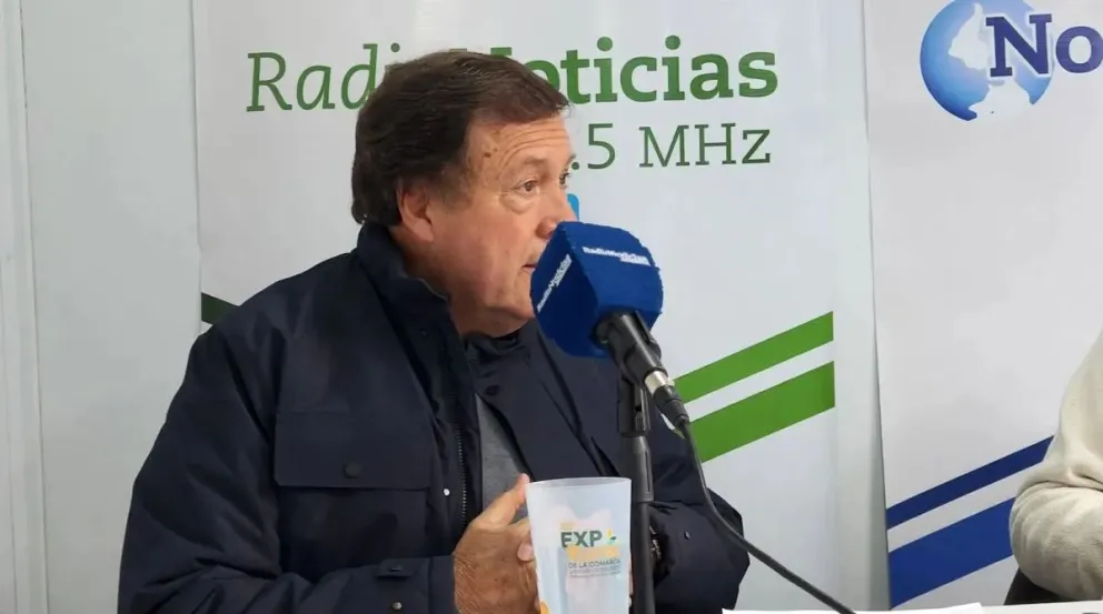 El gobernador Alberto Weretilneck visitó el estudio de Radio Noticias en el marco de la 30° Expo Rural de La Comarca Viedma-Patagones. Fotos NoticiasNet.
