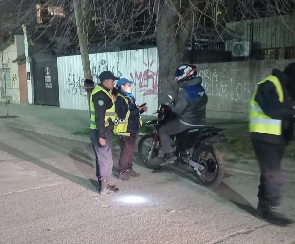 Las actuaciones formaron parte de un plan de control vehicular dispuesto para el sector del Canalito. Foto: Policía Río Negro