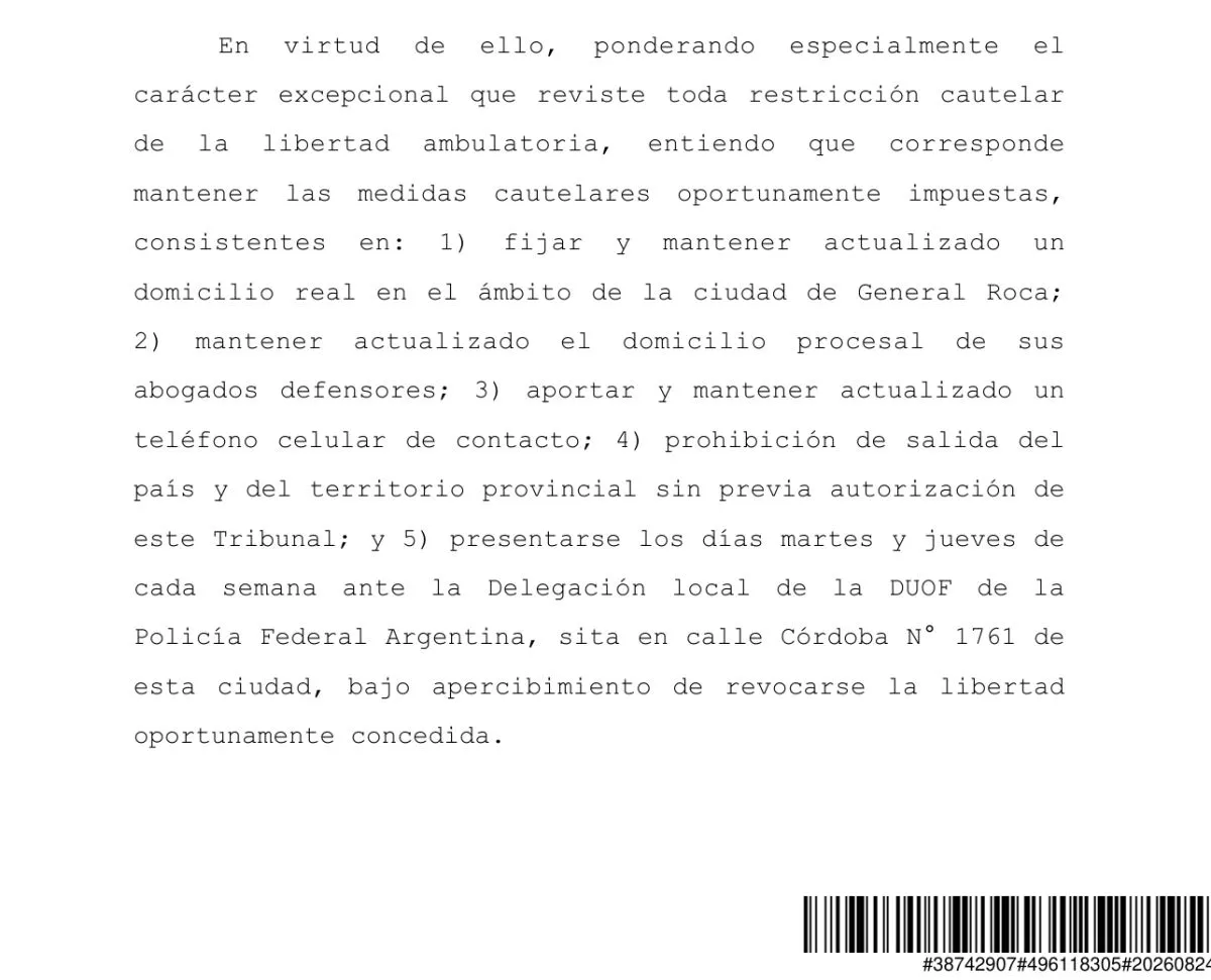 El fallo de Greca detalla las medidas cautelares impuestas a Lautaro Lobos mientras contin&uacute;a en libertad. Foto: captura del fallo judicial