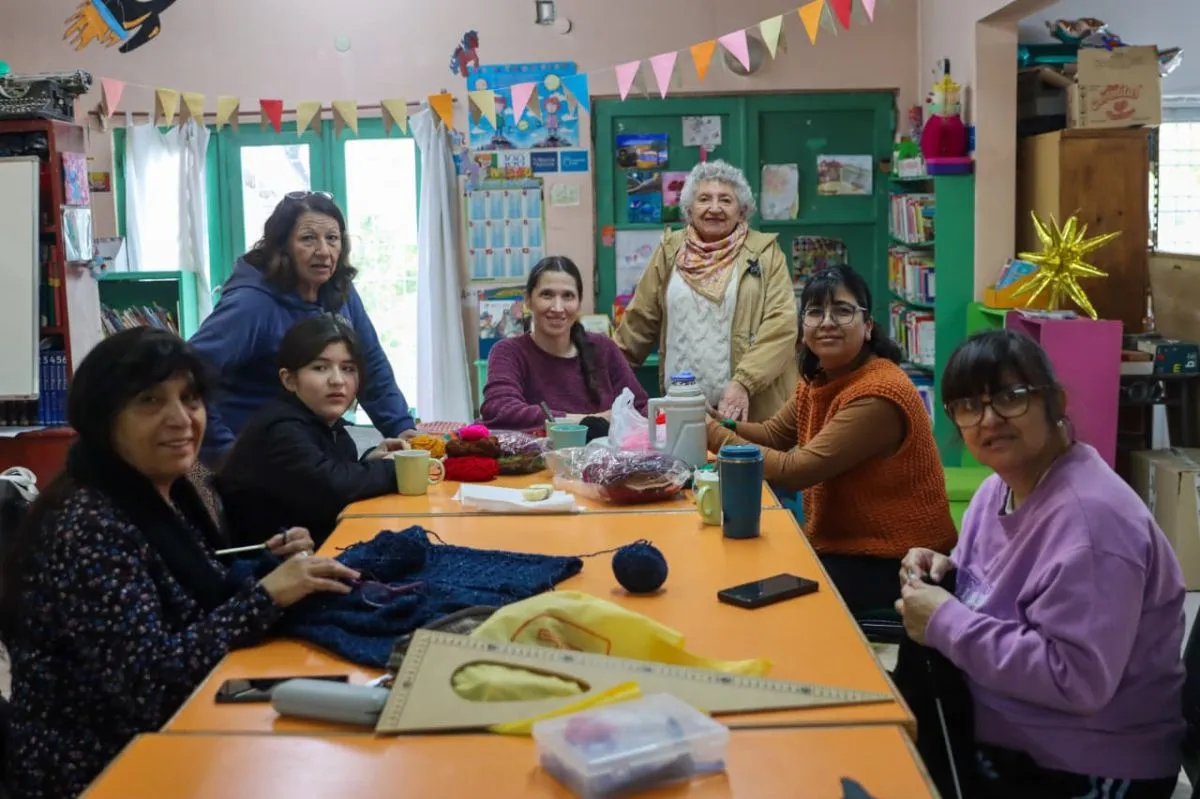 Actualmente se realizan varios talleres, tanto en la ma&ntilde;ana como en la tarde. Foto: Tania Domenicucci