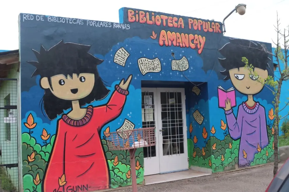 Serán dos encuentros en los que se invita a los chicos del barrio a crear y hacer colectivamente. (Foto: Tania Domenicucci. ANR)