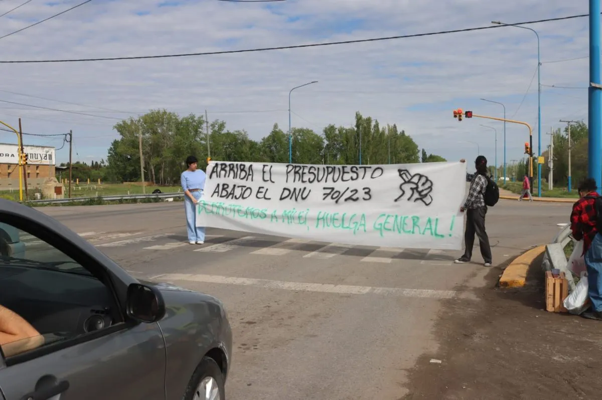 La manifestaci&oacute;n se realiz&oacute; previo a la marcha universitaria. Foto: Tania Domenicucci