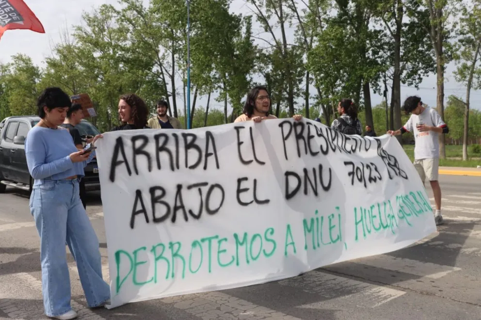 La manifestación se centró en el reclamo por el presupuesto universitario. Foto: Tania Domenicucci