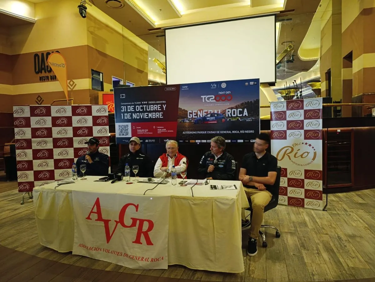 La presentaci&oacute;n del TC2000 esta ma&ntilde;ana en Roca. Foto: Tania Domenicucci