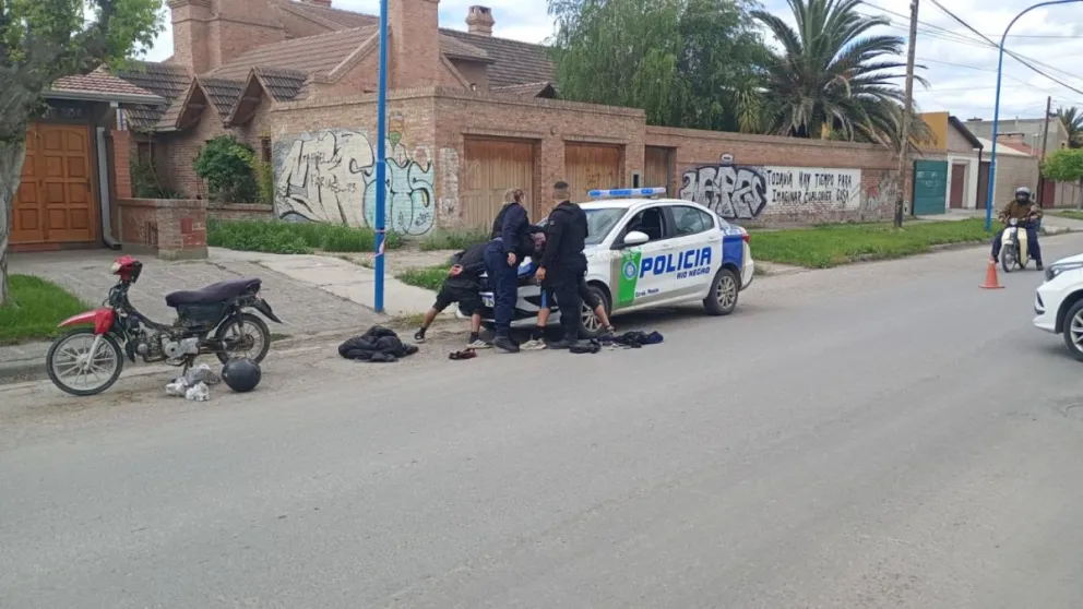 El procedmiento se realizó esta tarde. Foto gentileza Policía de Río Negro 