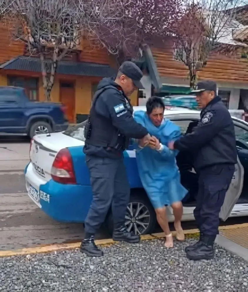 Carlos Arias, de 36 años y oriundo de Lamarque, permanece detenido con prisión preventiva por el asesinato de su hija de 3 años en Villa La Angostura. Foto: gentileza.