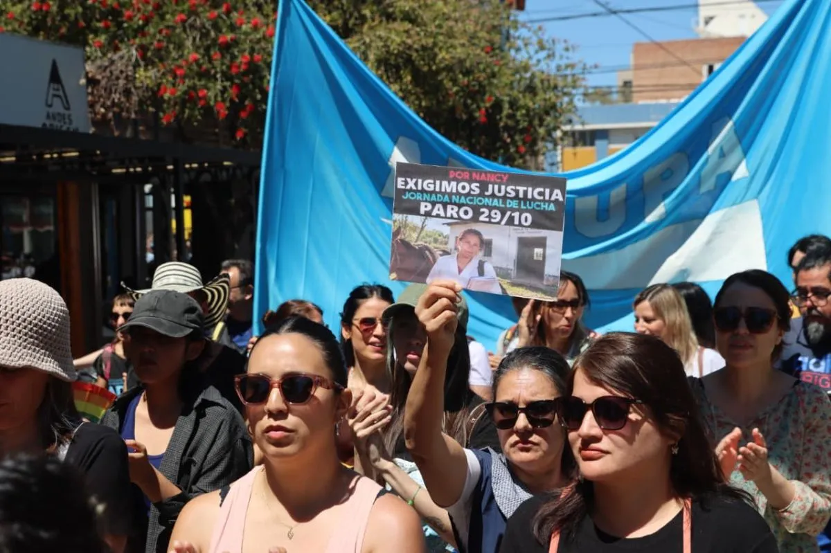 La movilizaci&oacute;n se dio en medio de un paro nacional. Foto: Tania Domenicucci